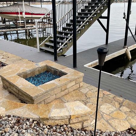 Lavish Lake House, Near Vineyards And Marinas! แกรนแบรี ภายนอก รูปภาพ