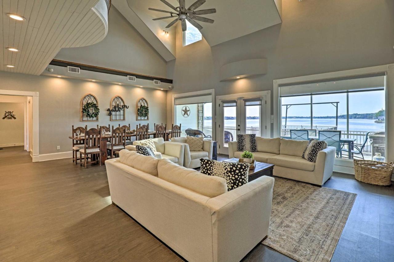 Lavish Lake House, Near Vineyards And Marinas! แกรนแบรี ภายนอก รูปภาพ