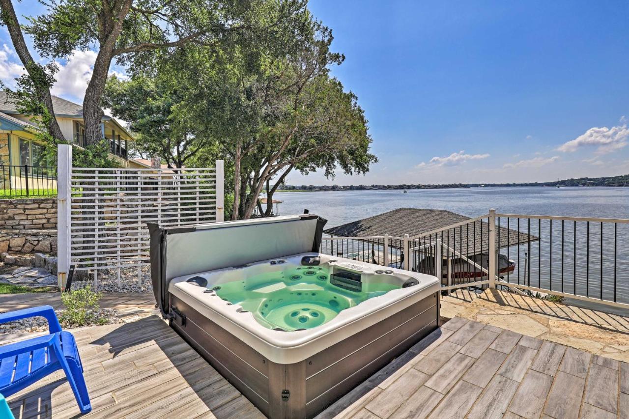 Lavish Lake House, Near Vineyards And Marinas! แกรนแบรี ภายนอก รูปภาพ